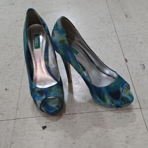 Mossimo Supply Co. Vibrant Blue and Green Heels